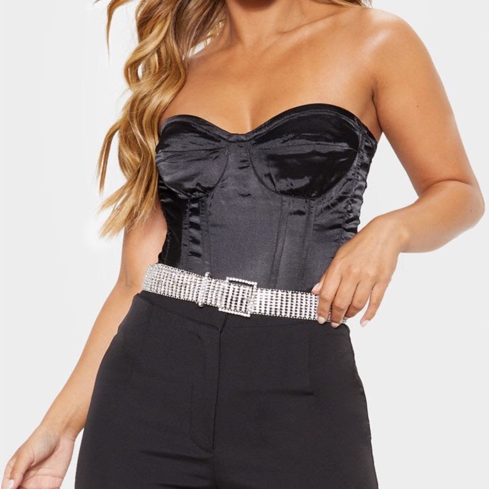 🆕 Petite Black Satin Corset